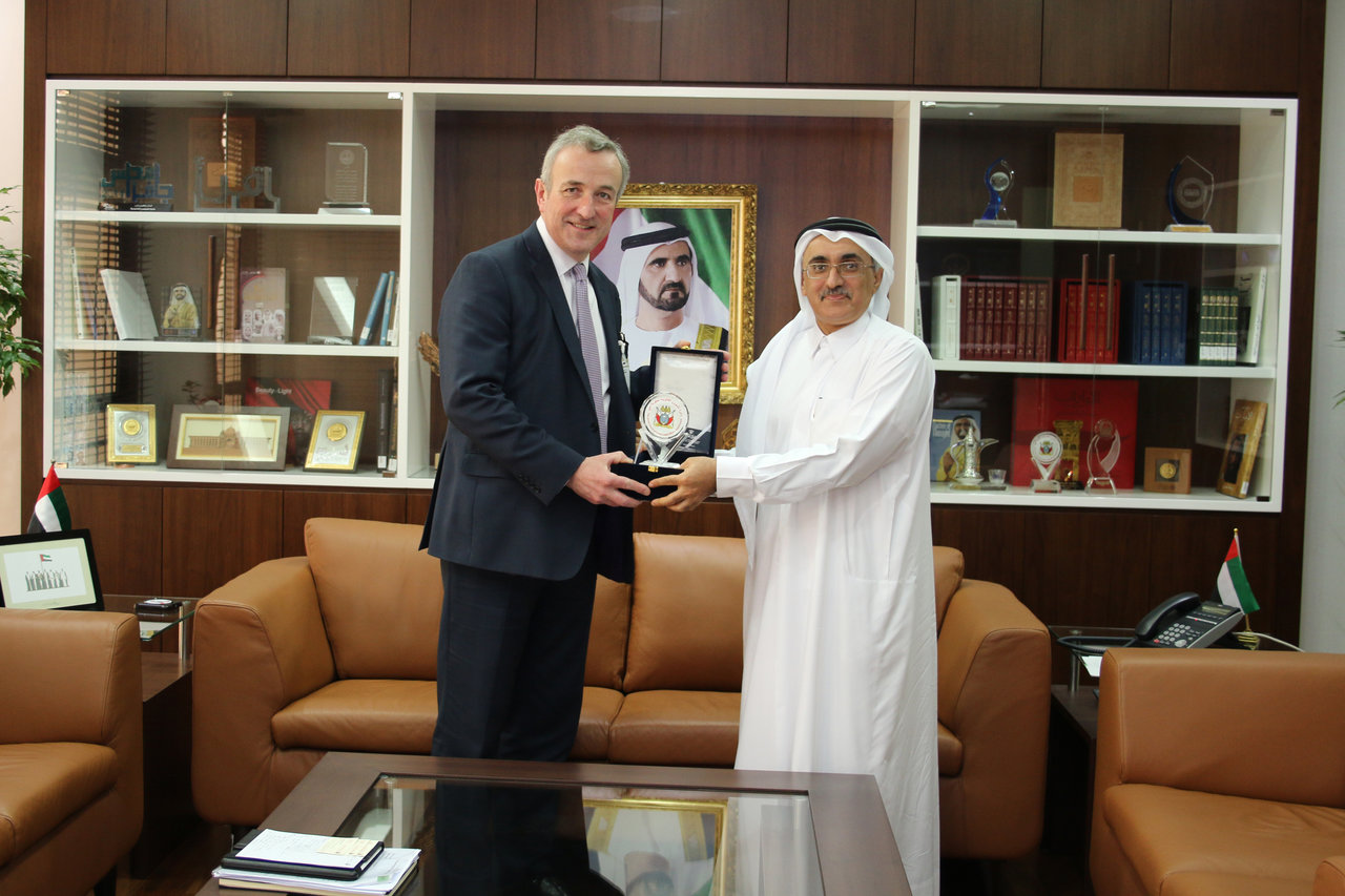 Director General of the Legal Affairs Department receives President of the Law Society of England and Wales