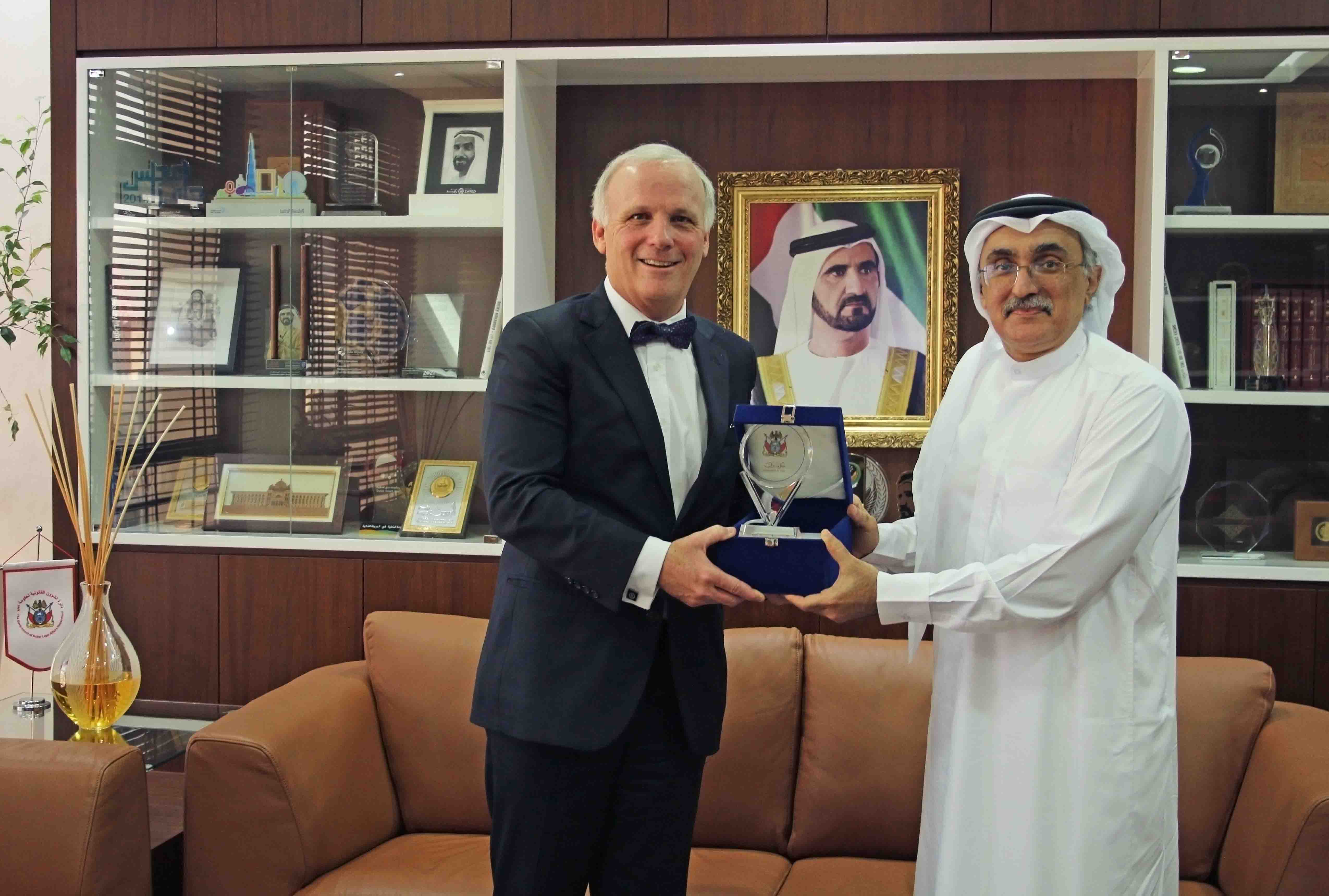 The Government of Dubai Legal Affairs Department Receives the Executive Director of the International Bar Association