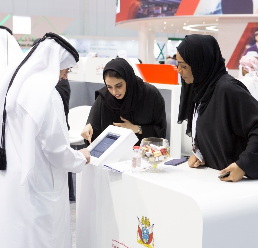 The Government of Dubai Legal Affairs Department participates in “Careers UAE 2018”
